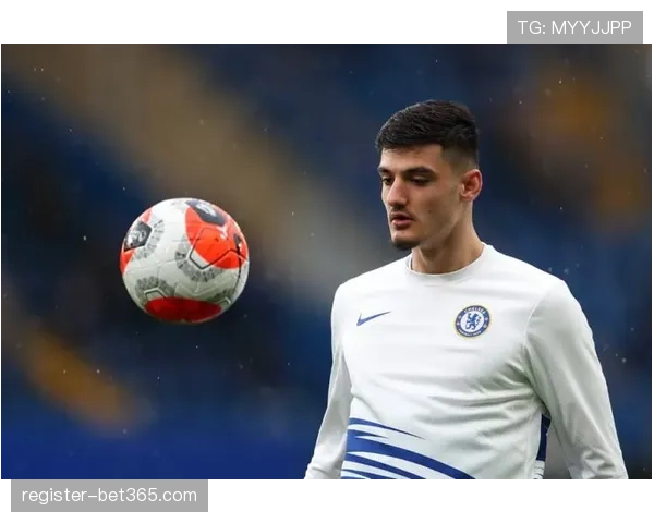 太阳明星登,布克侧脸魅,力十足,OD体育官网,OD体育品牌,OD体育精彩,OD体育